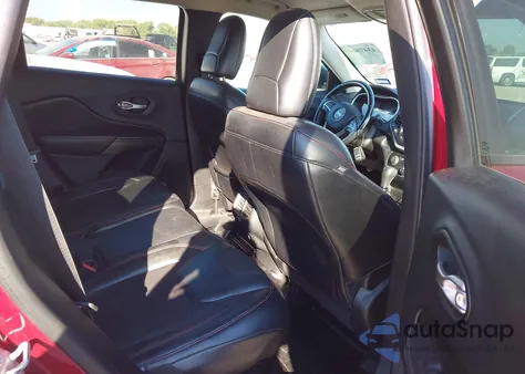 2014 Jeep Cherokee Trailhawk из США, поврежденный, VIN 1C4PJMBS9EW209999